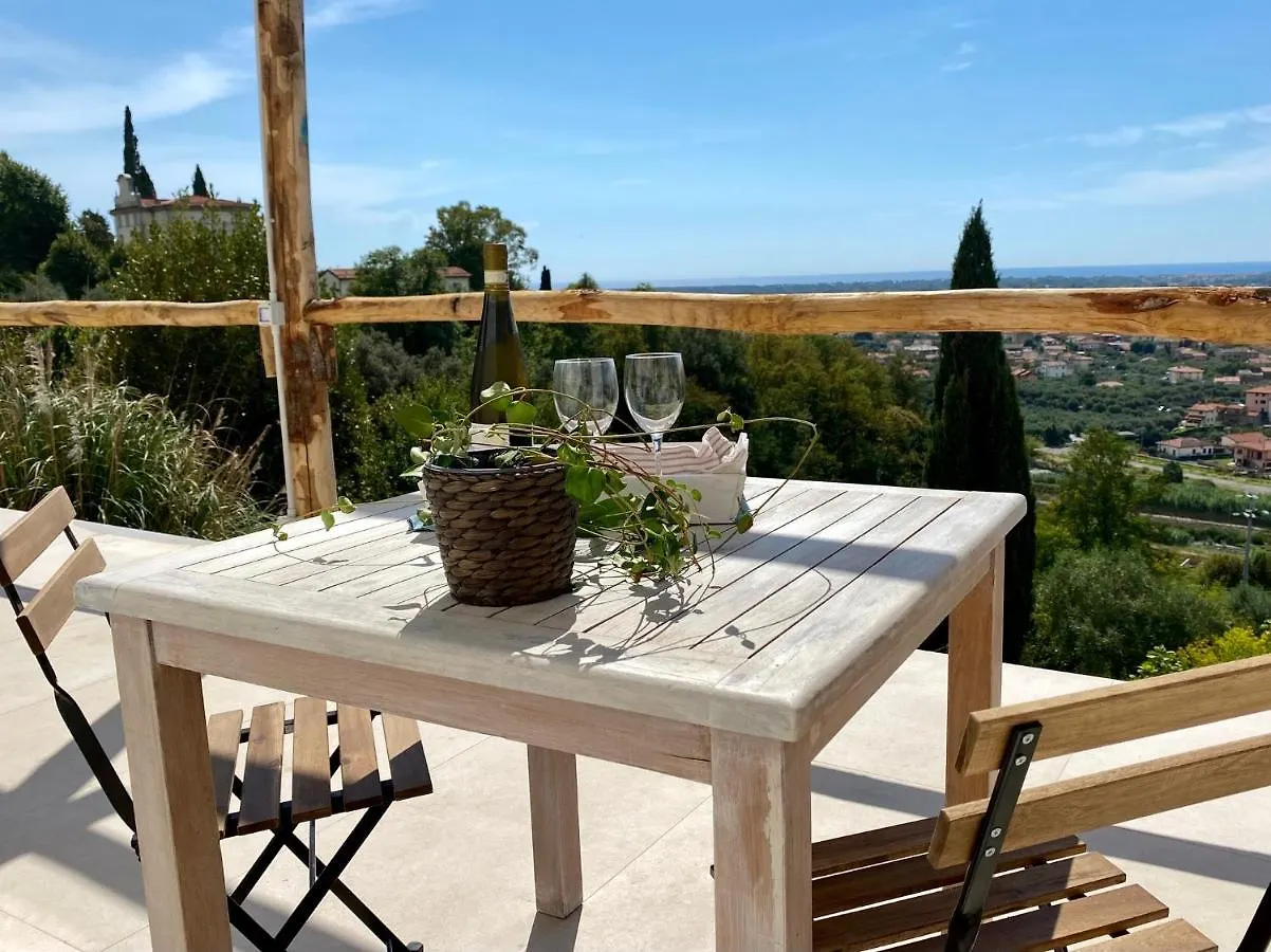 Villa Patrizia Pietrasanta 0*,