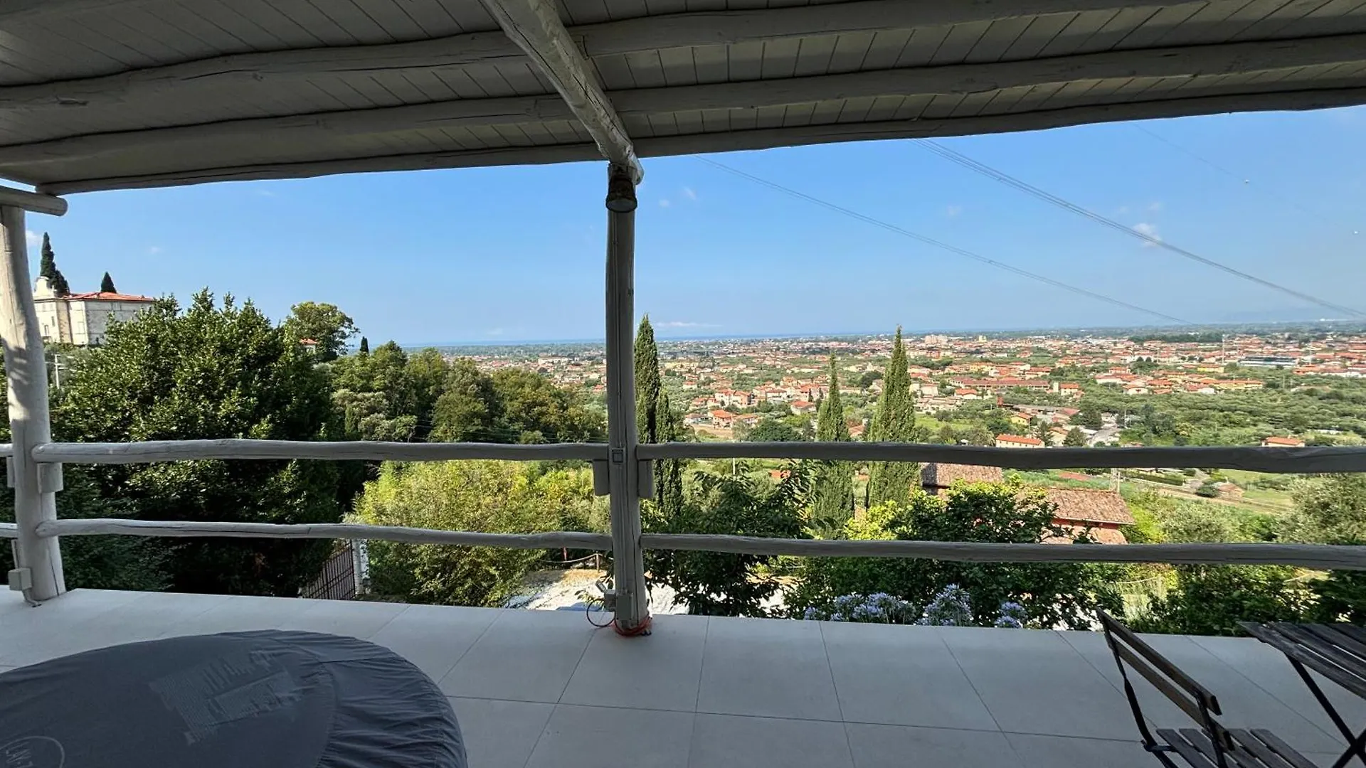 Villa Patrizia Pietrasanta